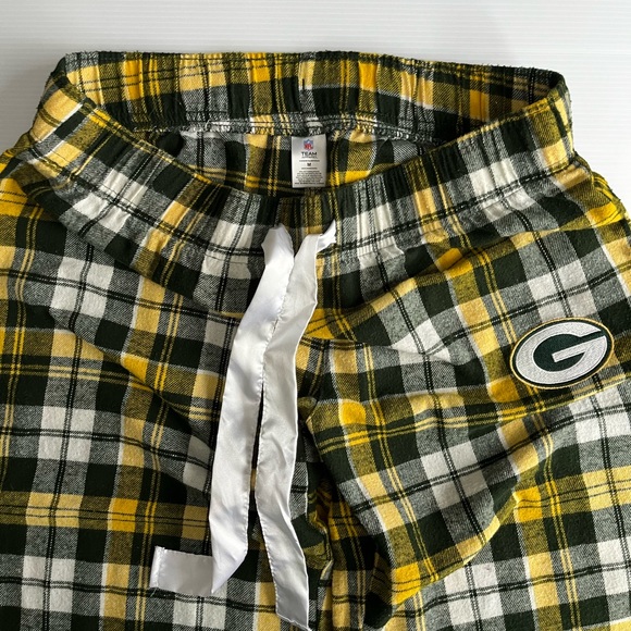 Green Bay Packer Lounge Pants - Picture 3 of 3